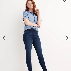 Madewell Curvy Skinny jeans (Hayes Wash)